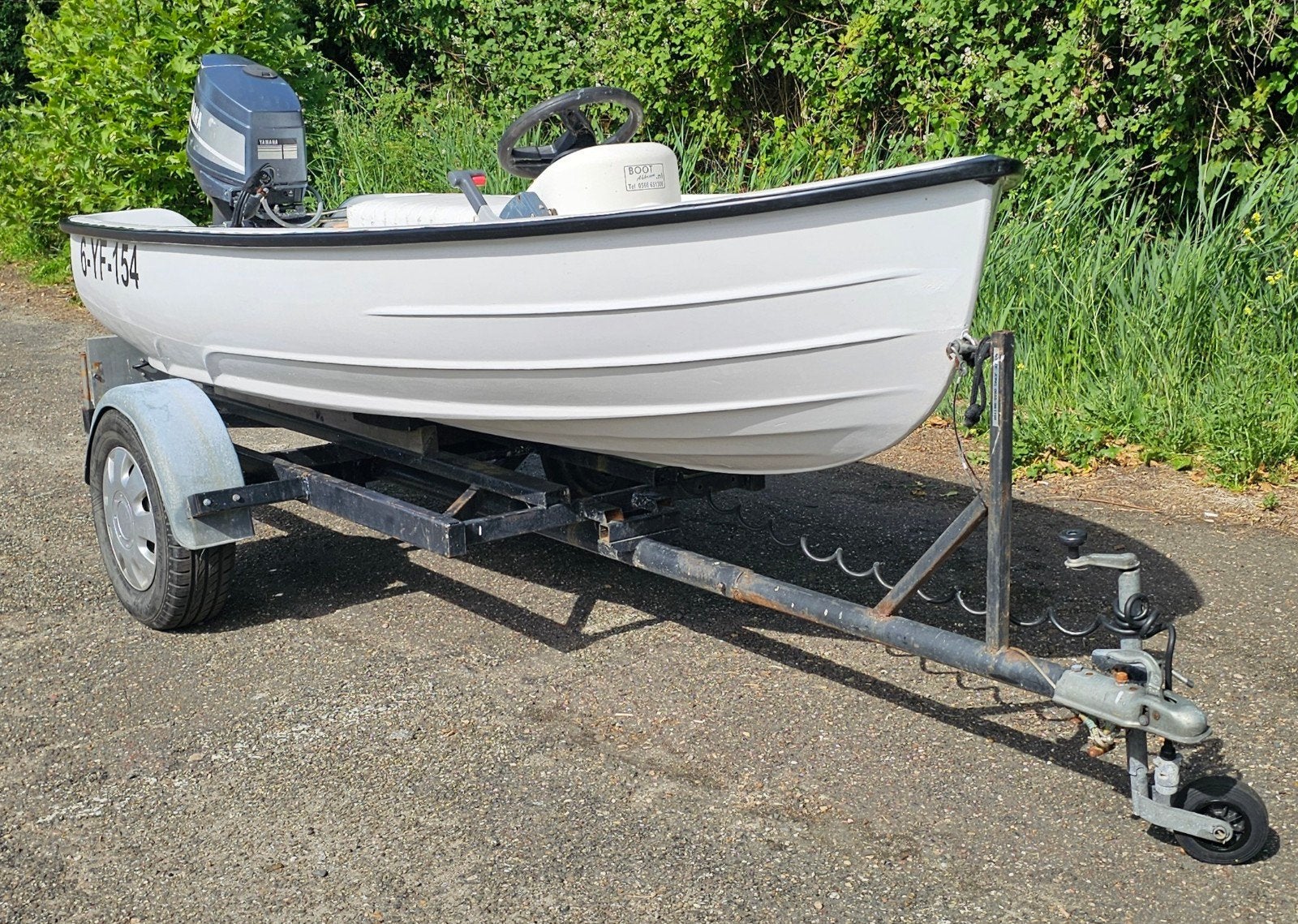 With 320 30PK Yamaha Jockey seat compleet met trailer, Ophalen, Benzine