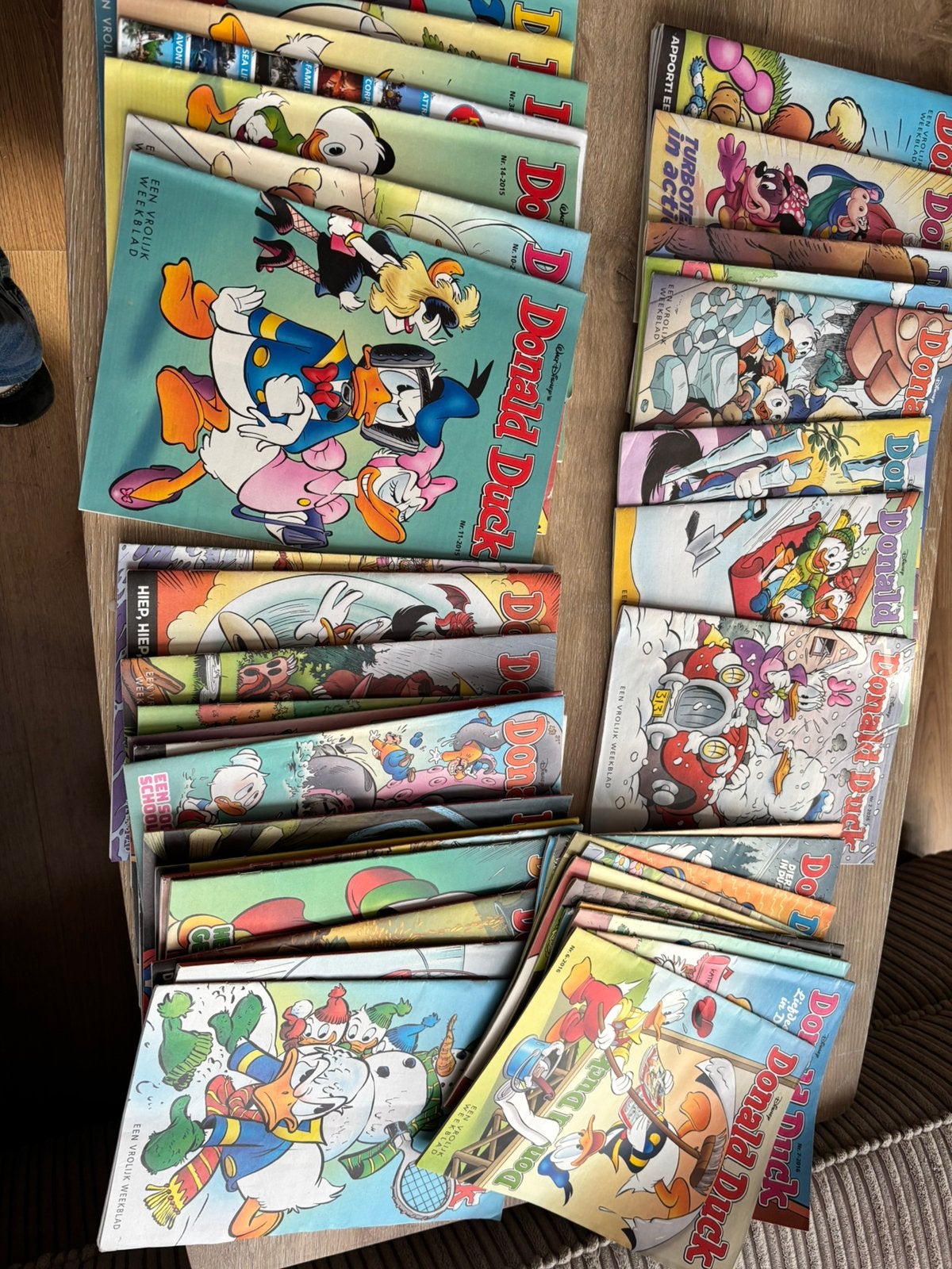 46 Donald Duck tijdschriften 2015 2016 2025 2026, Meerdere comics, Ophalen of Verzenden, Zo goed als nieuw, Europa