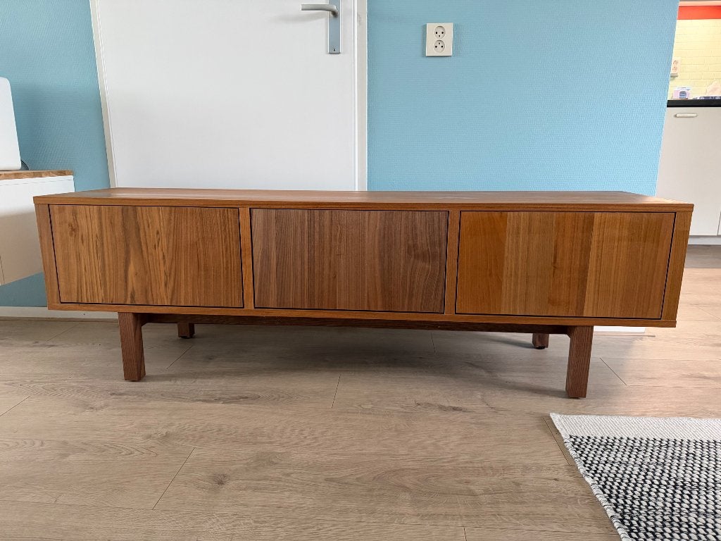 Ikea Stockholm tv meubel walnootfineer, Huis en Inrichting, Ophalen, Gebruikt, 150 tot 200 cm, Minder dan 100 cm