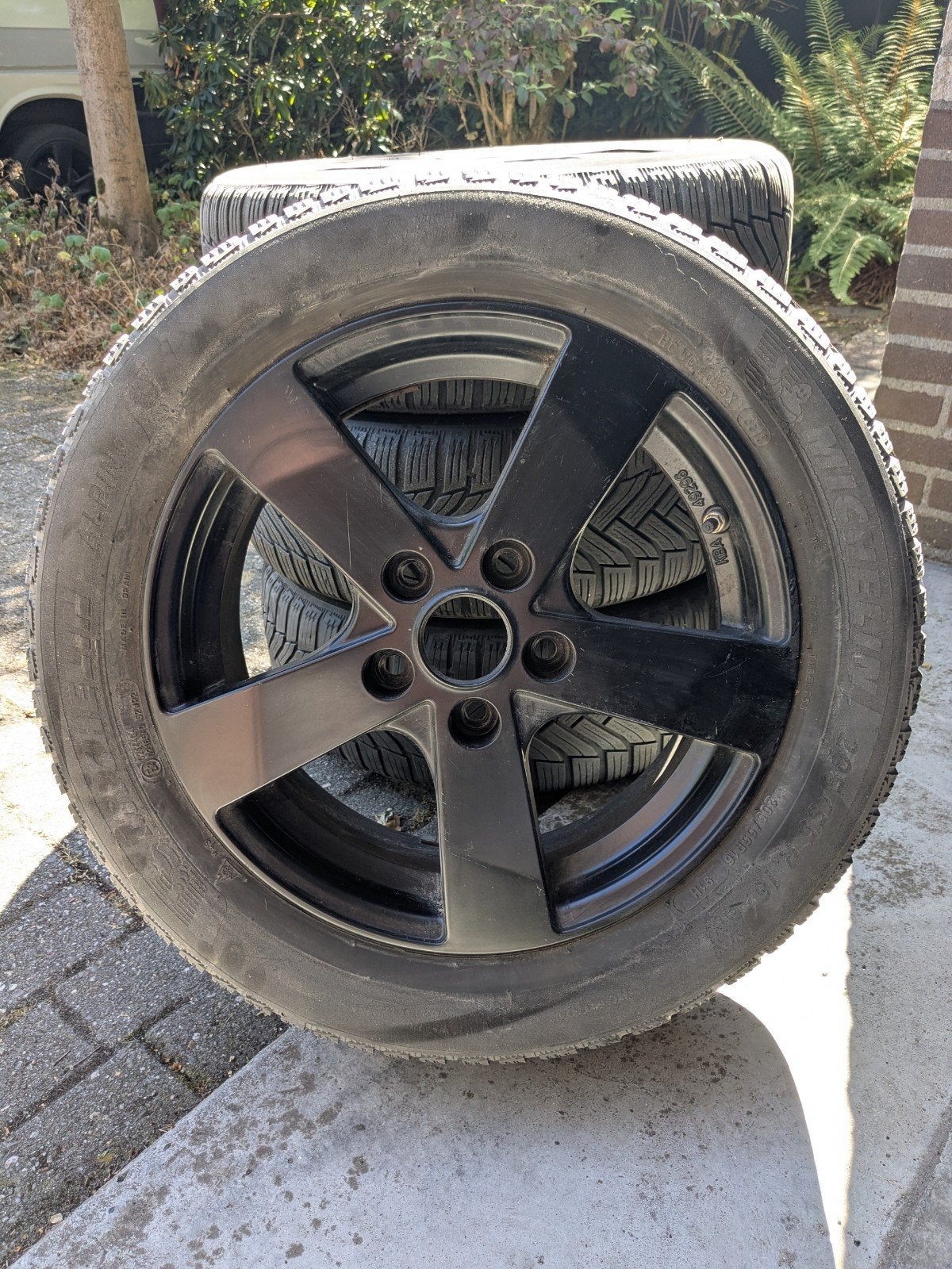 Set van 4 gunmetal velgen Dezent 16 inch, Ophalen, Overige, Gebruikt, 16 inch