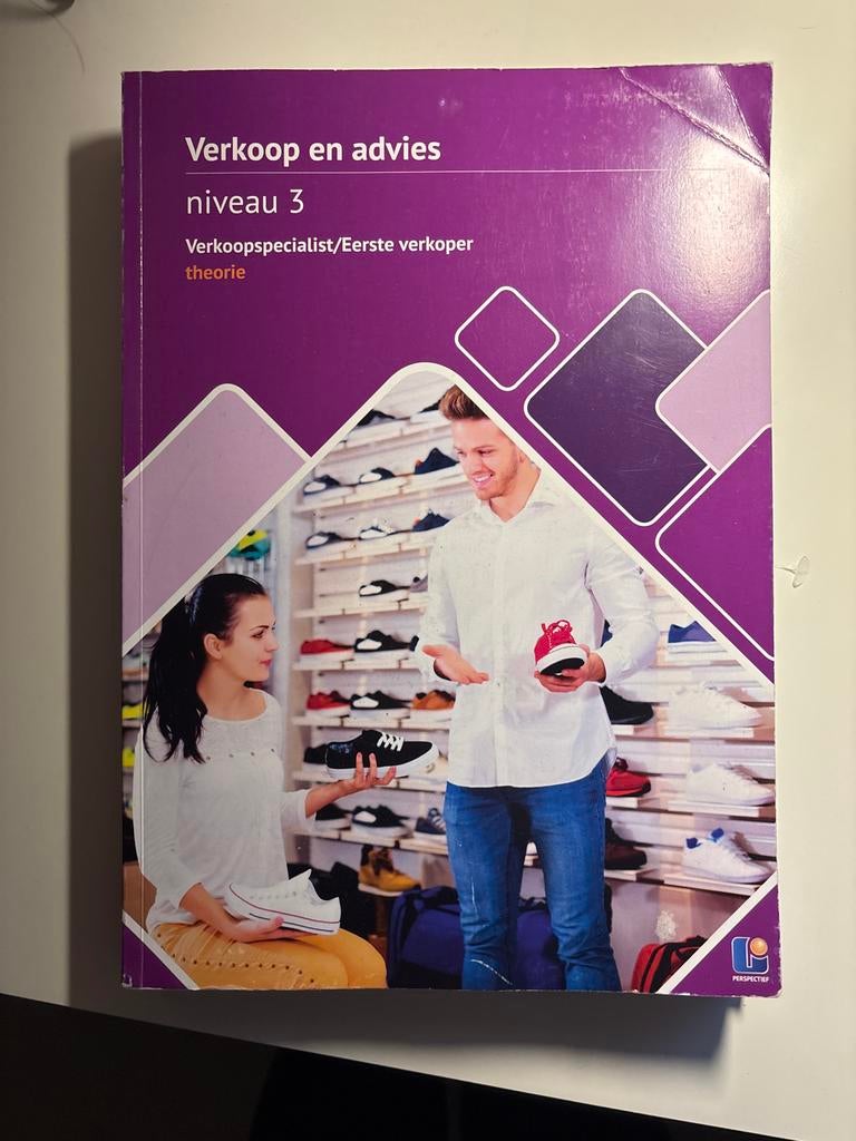 Theorie boek verkoop en advies niveau 3, Boeken, Studieboeken en Cursussen, Ophalen, Beta, Gelezen, MBO
