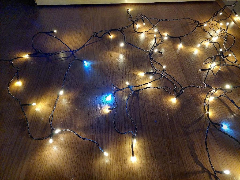 IJspegelverlichting (knipperend met blauw licht), Diversen, Kerst, Ophalen of Verzenden, Zo goed als nieuw