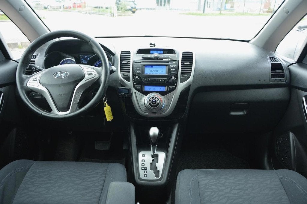 Hyundai Ix20 1.6i i-Vision AUTOMAAT|Clima|Cruise|Trekhaak, Euro 5, 1591 cc, 4 cilinders, Bedrijf