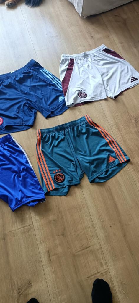 5 ajax trainingsbroekjes, Maat XL, Ophalen of Verzenden, Shirt