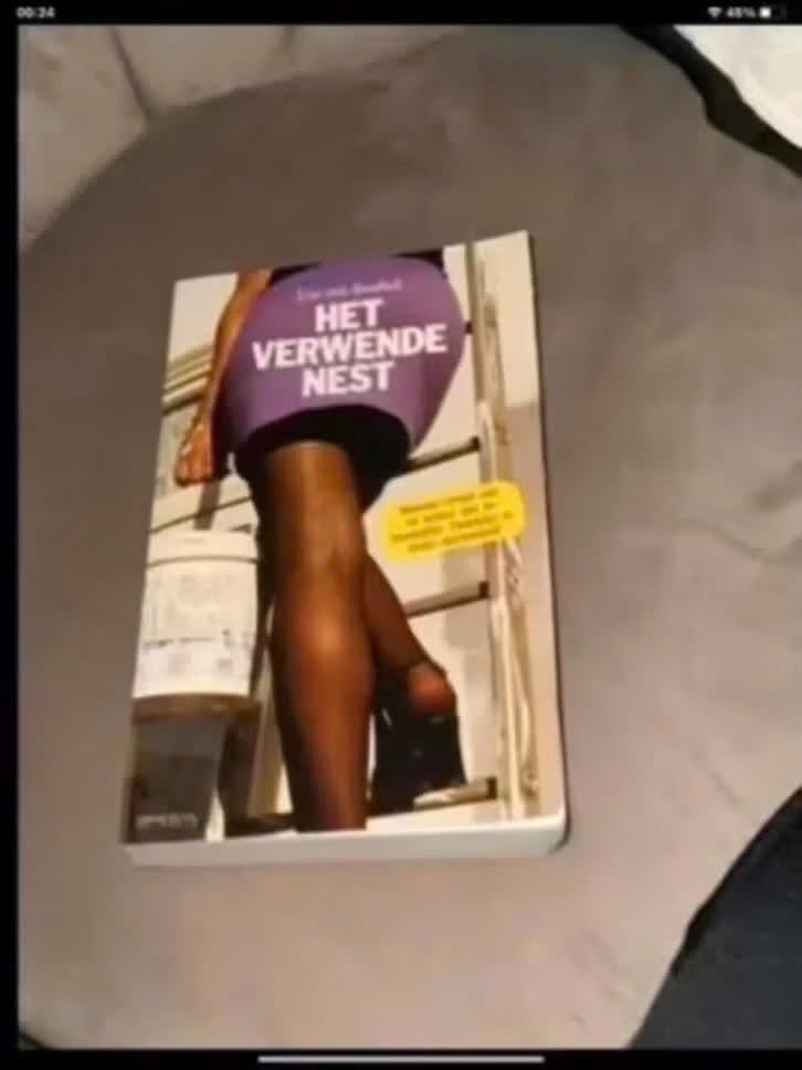 Het Verwende Nest - Boek van Heleen van Royen, Boeken, Heleen van Royen, Ophalen of Verzenden, Zo goed als nieuw, Nederland