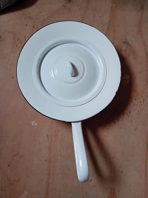 Emaille witte bedpan zorg verpleeg materiaal, Ophalen of Verzenden, Gebruikt