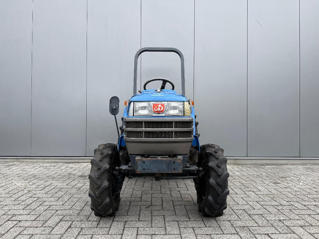 Iseki Sial 193 minitrekker - 23pk - 4wd - stuurbekrachtiging, Zakelijke goederen, Agrarisch | Tractoren, Gebruikt, Tot 2500, Tot 80 Pk