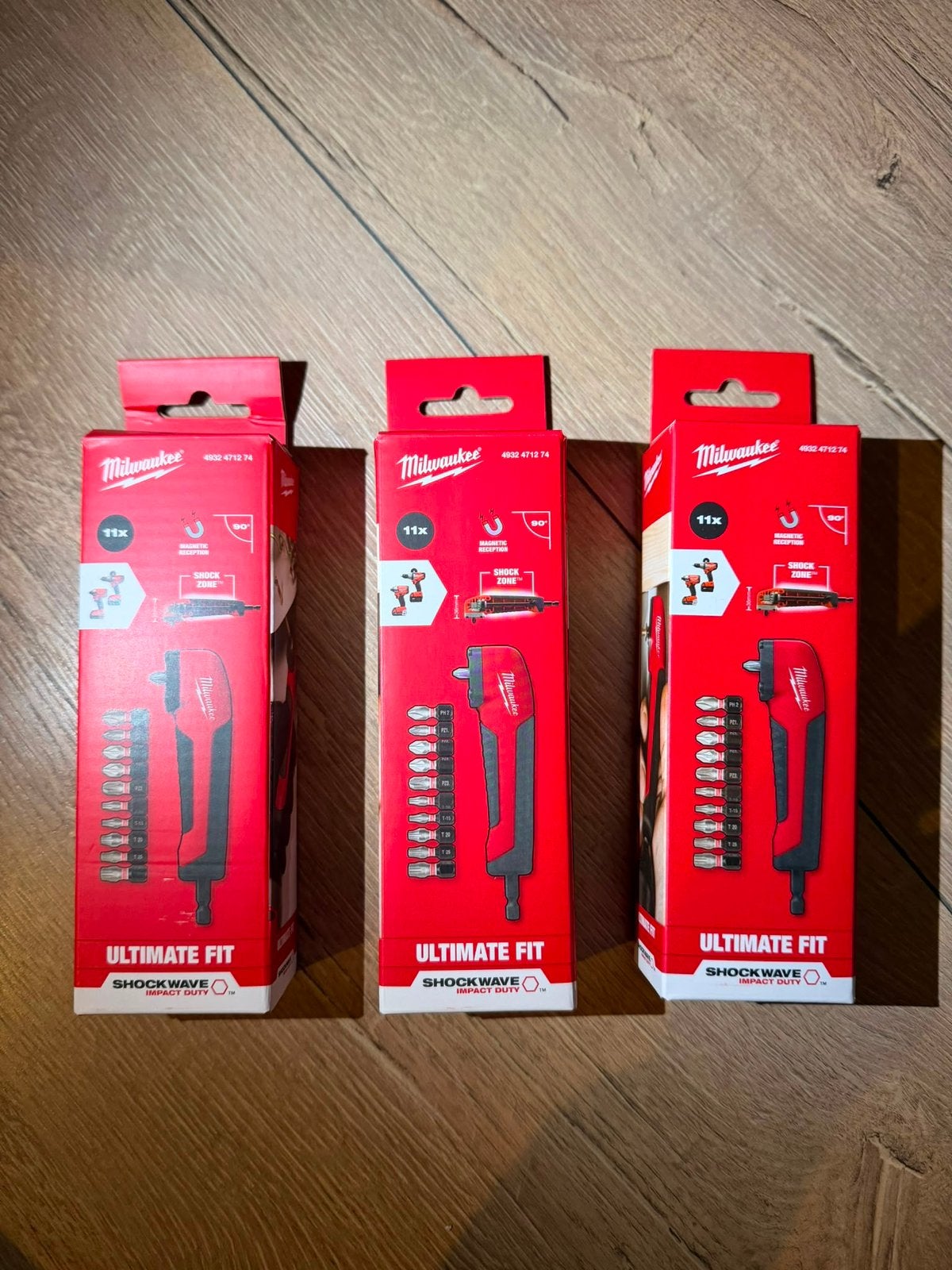 Nieuw Milwaukee 3 stuks haakse schroef 35 euro, Ophalen of Verzenden, Nieuw, Overige typen