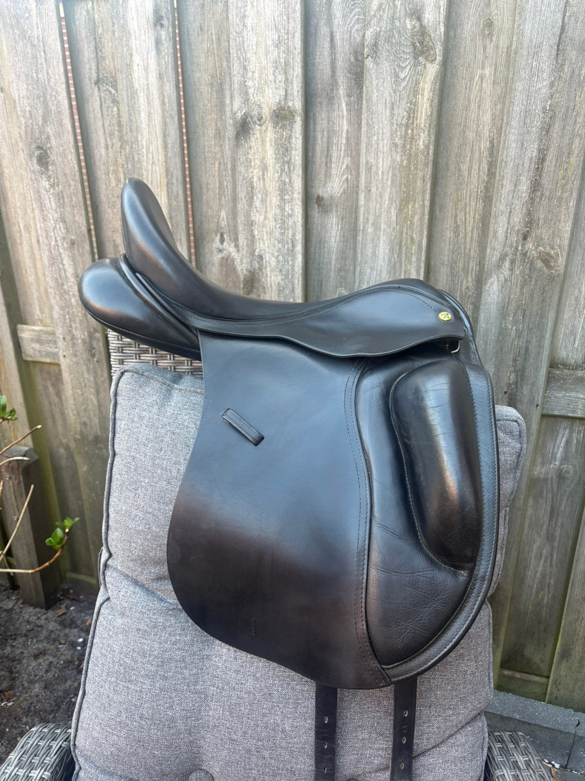 Anatomica Cygnus short roll, Dieren en Toebehoren, Ophalen, Anatomica, Dressuur, Diepe zit