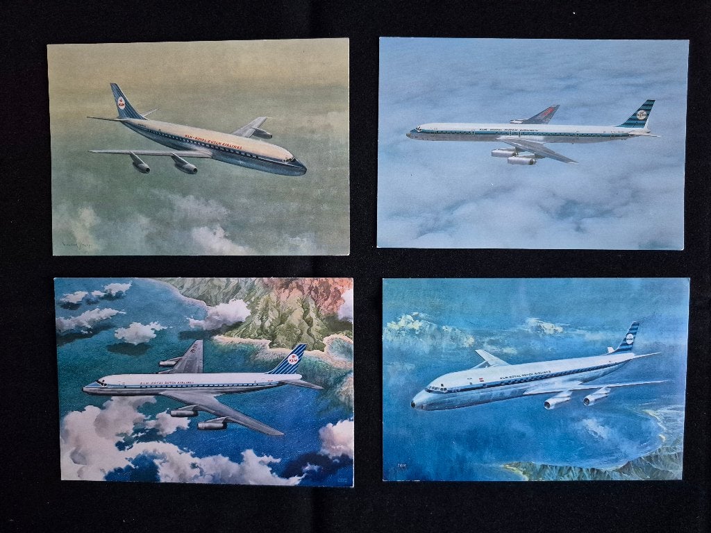 4 ansichtkaarten met de KLM DC-8 (A266), Verzamelen, Ophalen of Verzenden, Gebruikt, Kaart, Foto of Prent