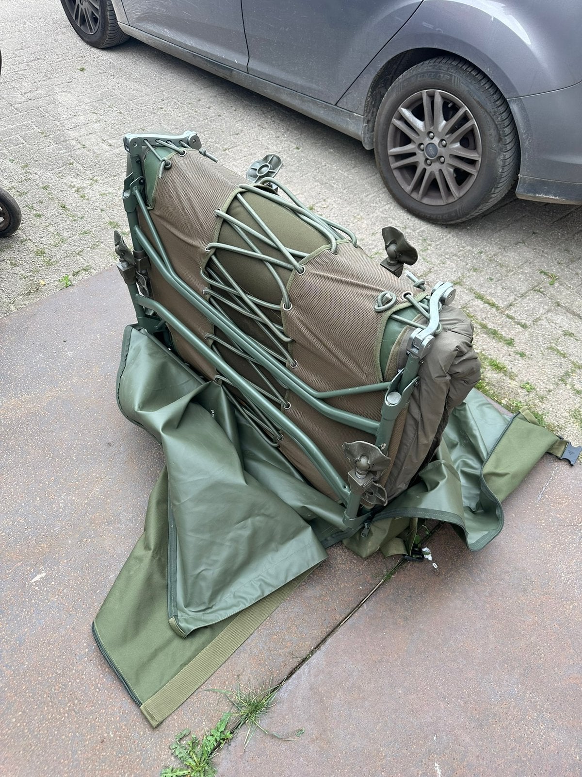 Trakker Oval Wide Body bedchair sleeping system, Watersport en Boten, Ophalen, Zo goed als nieuw, Overige typen