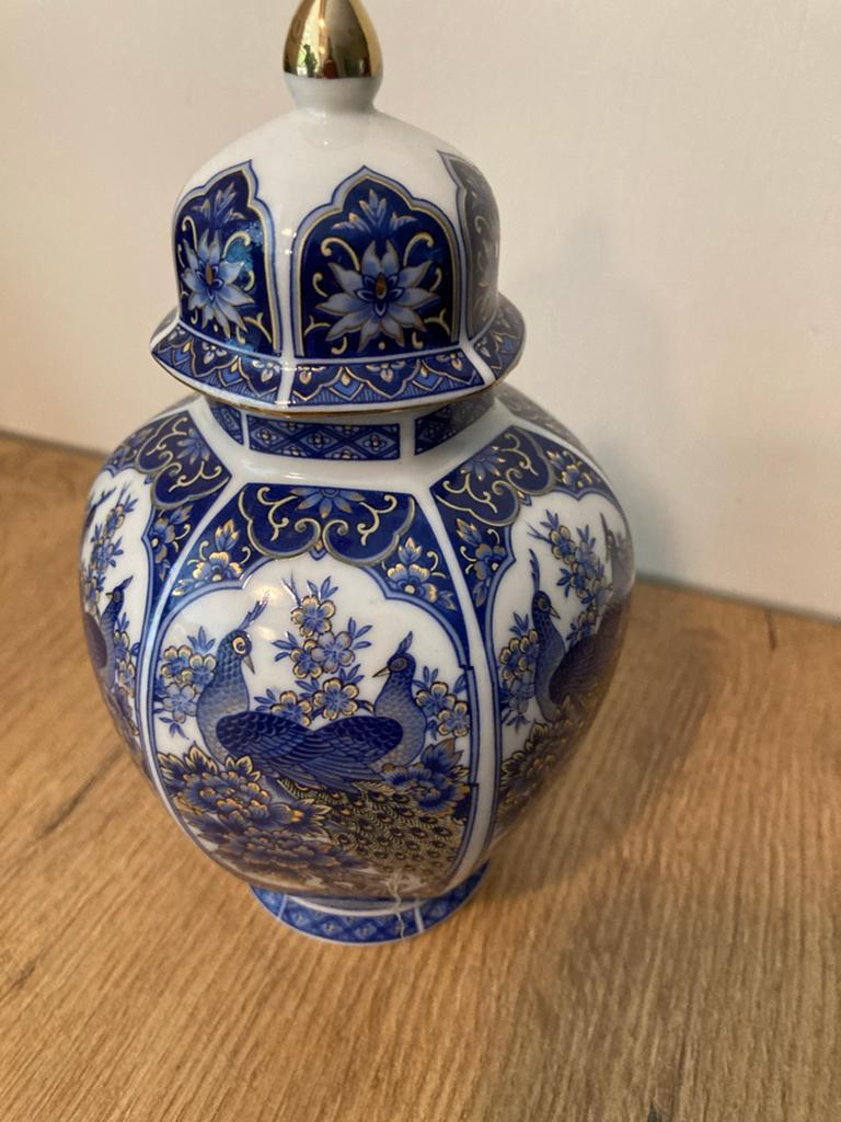 Prachtige Chinees gember ?  potje met pauwenmotief, Overige typen, Ophalen of Verzenden, Zo goed als nieuw, Overige stijlen