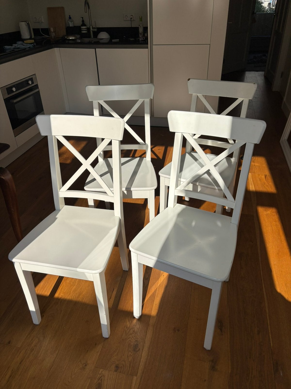 IKEA ROSENTORP Massief Houten Stoelen Wit, Huis en Inrichting, Stoelen, Ophalen, Wit, Zo goed als nieuw, Vier