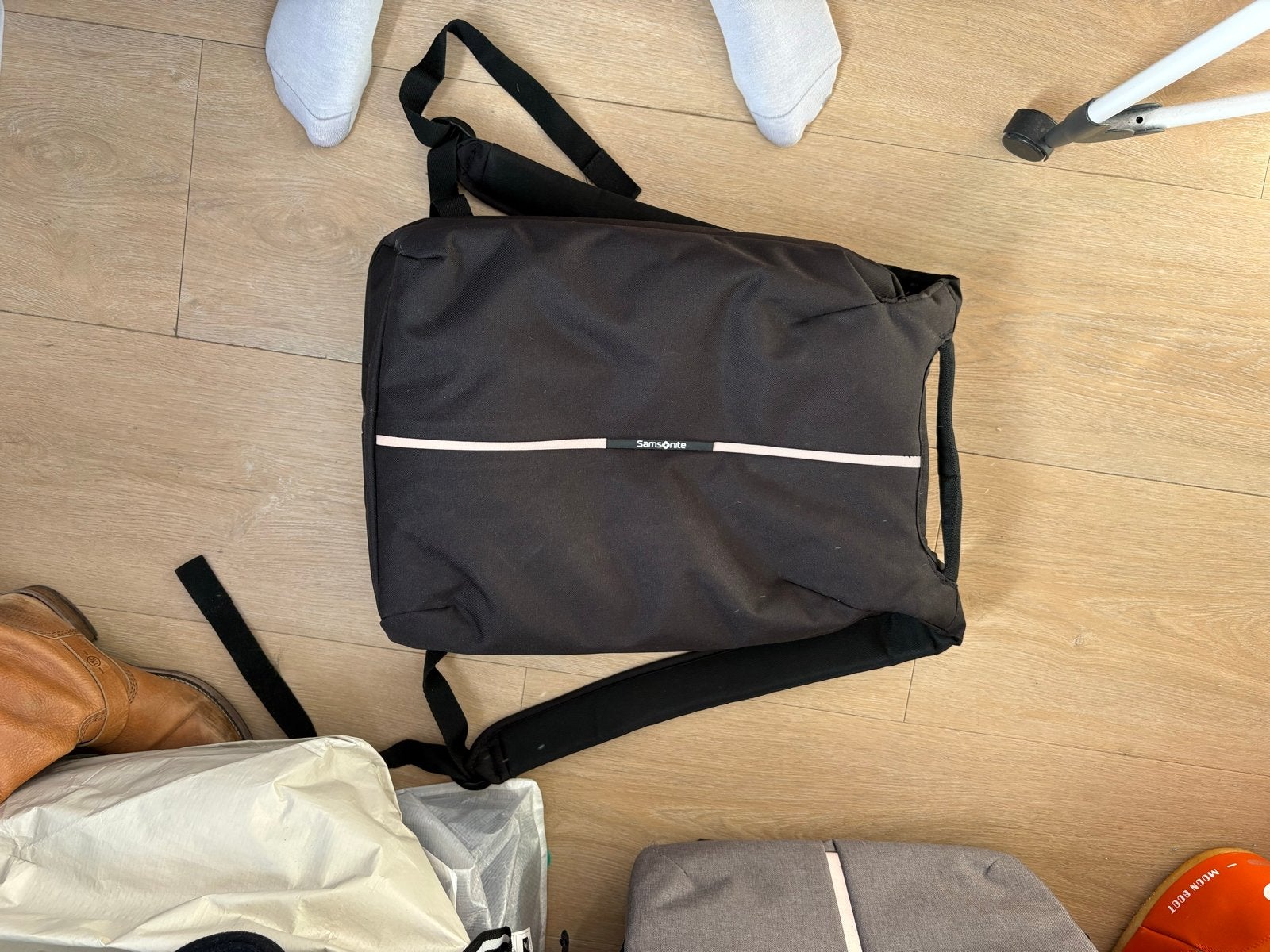 Samsonite rugzak/schoudertas - Zwart, zo goed als nieuw, Sieraden, Tassen en Uiterlijk, Overige merken, 25 tot 40 cm, Ophalen of Verzenden