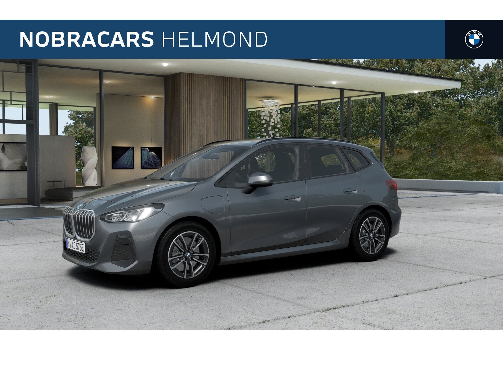 BMW 2 Serie Active Tourer 225e xDrive M Sport Automaat / Tre, Auto's, Automaat, Dealer onderhouden, 1800 kg, Zwart