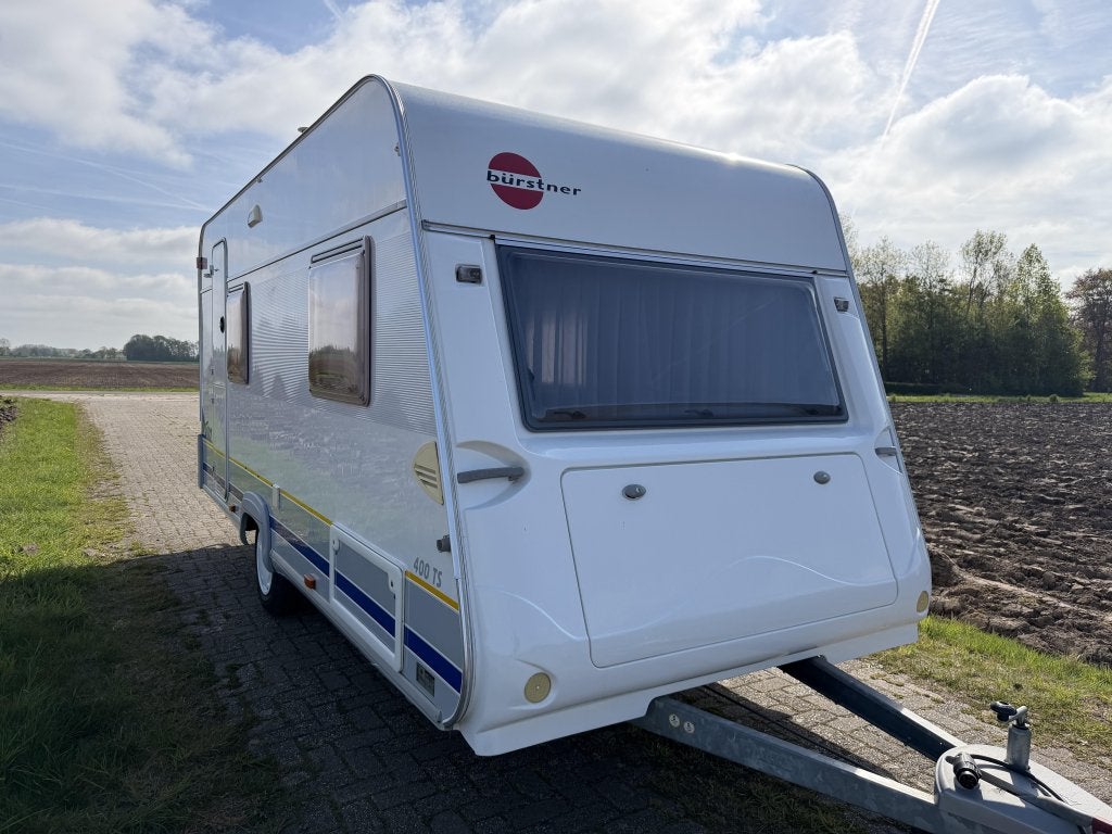 Bürstner Fun 400 TS, Caravans en Kamperen, Caravans, Ringverwarming, Bedrijf, Bürstner, Tot en met 4
