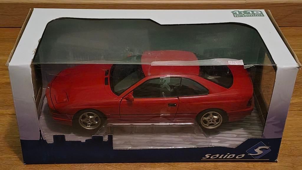 Solido BMW 850 CSI rood 1:18 - Nieuw in doos, Ophalen of Verzenden, Nieuw, Auto, Solido