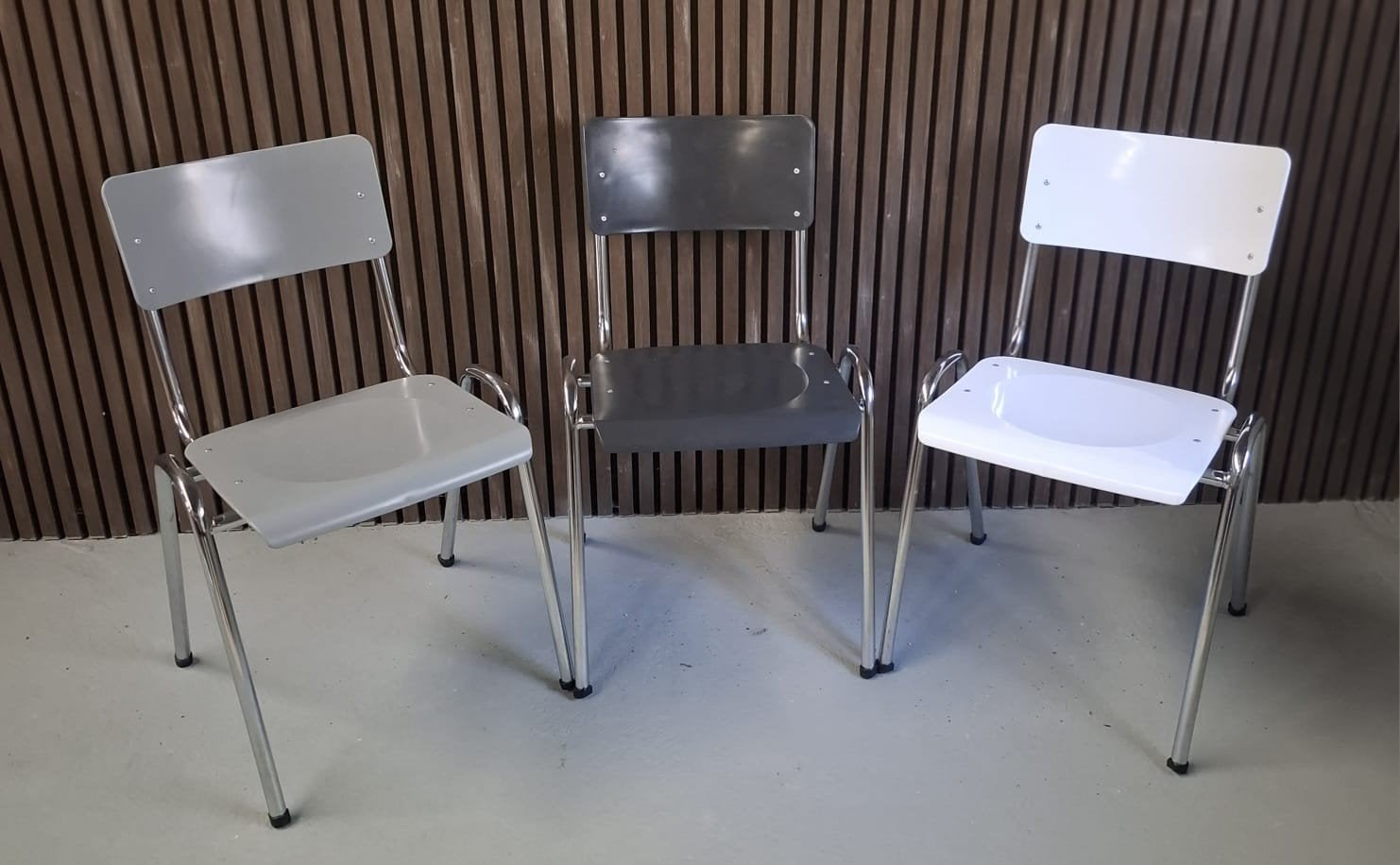 216 stuks schoolstoelen kantine stoelen horeca bistro terras, Huis en Inrichting, Kunststof, Ophalen of Verzenden, Zo goed als nieuw