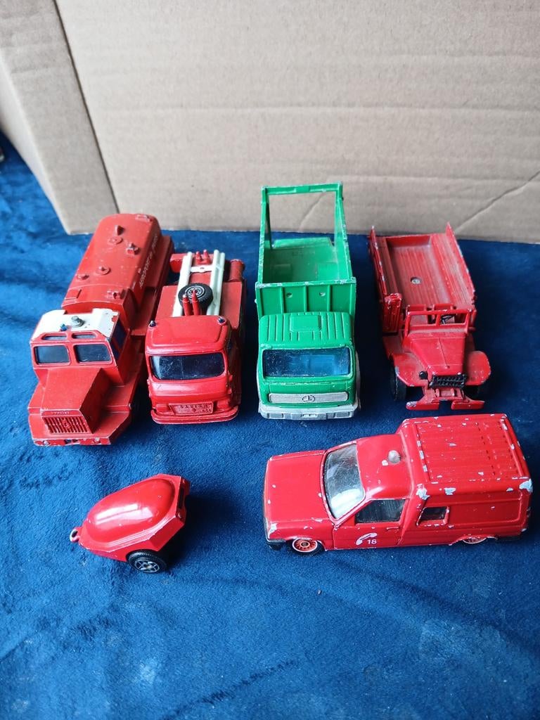 Lotje Solido, Hobby en Vrije tijd, Ophalen of Verzenden, Gebruikt, Bus of Vrachtwagen