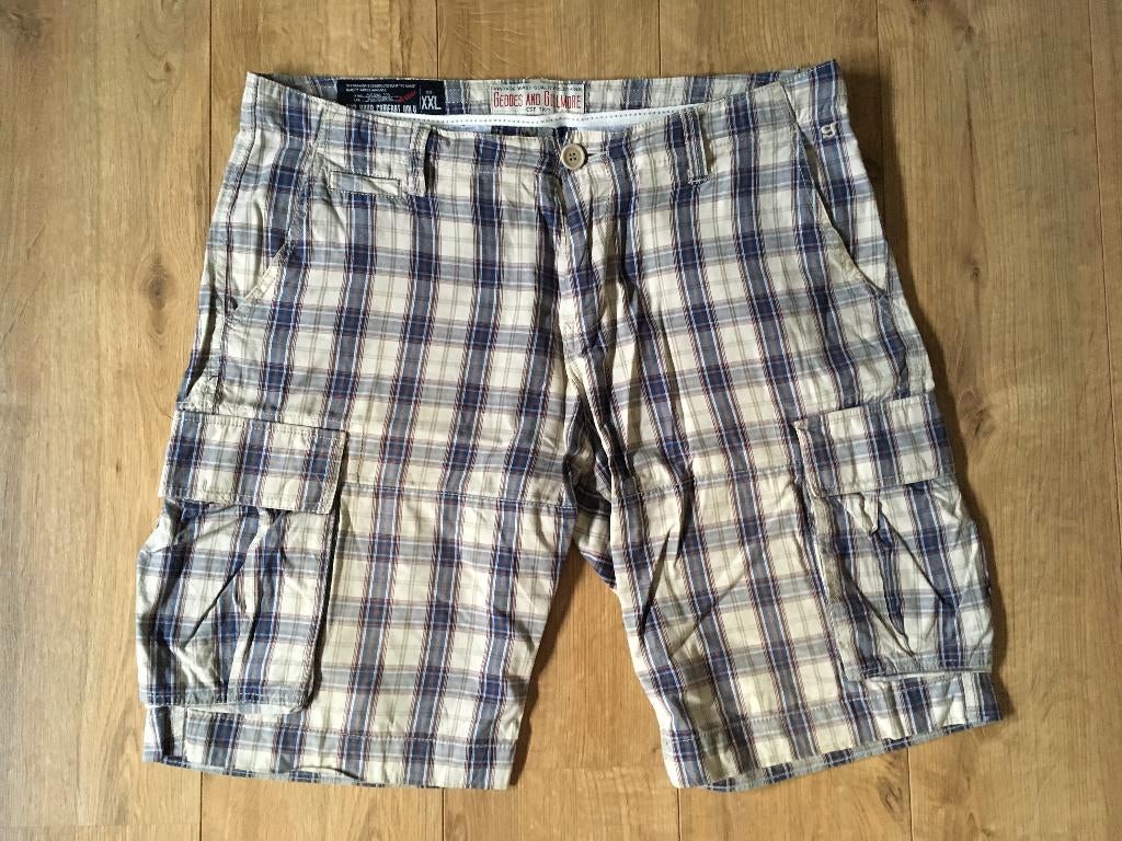 Geddes and Gillmore - short- ruit mt XXL, Ophalen of Verzenden, Zo goed als nieuw, Overige maten