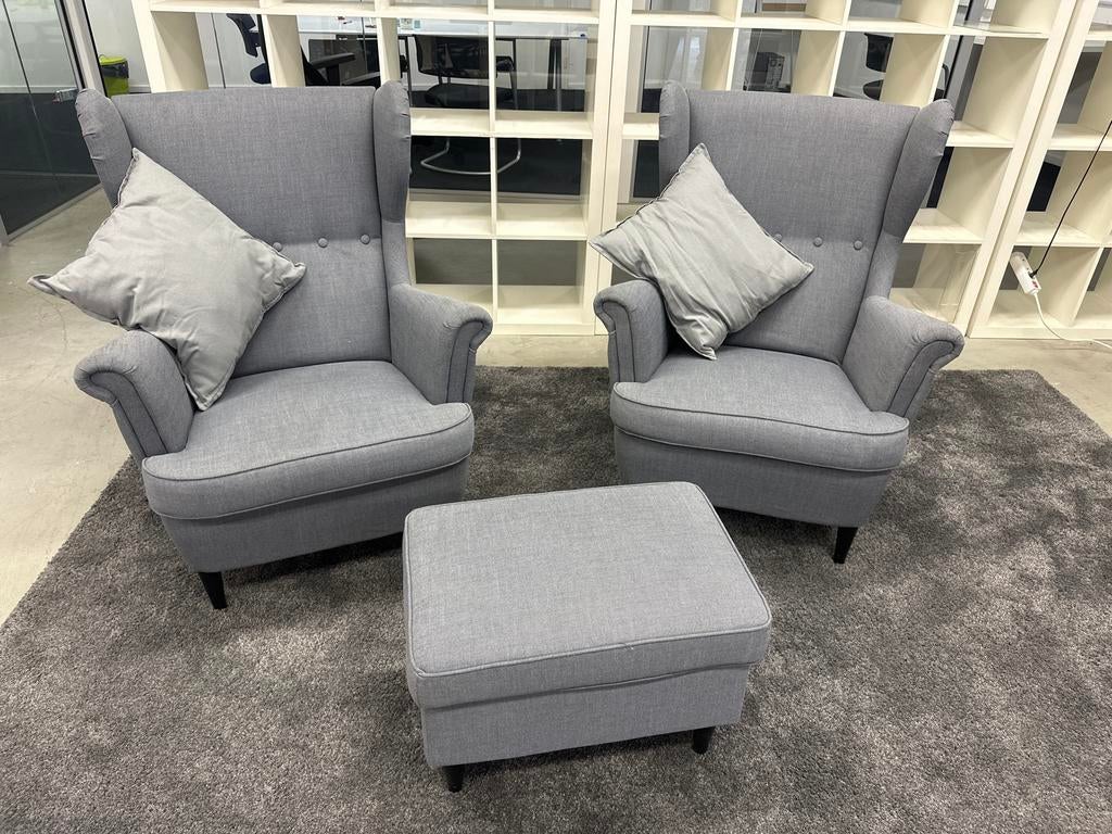 2x Grijze Fauteuils met Voetenbank - Zo goed als nieuw, Ophalen of Verzenden, Zo goed als nieuw, Stof, 75 tot 100 cm