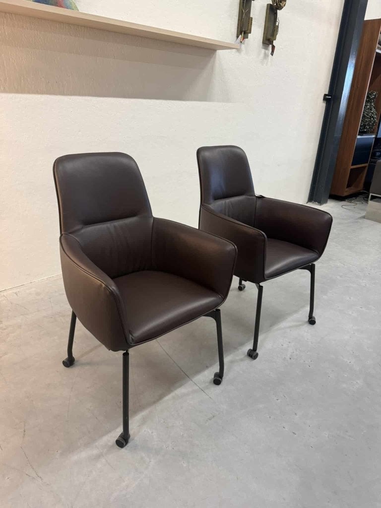 2 Nieuw Leolux Gyon stoelen noli leer design stoel Wiel, Huis en Inrichting, Stoelen, Niet ingevuld, Niet ingevuld, Niet ingevuld