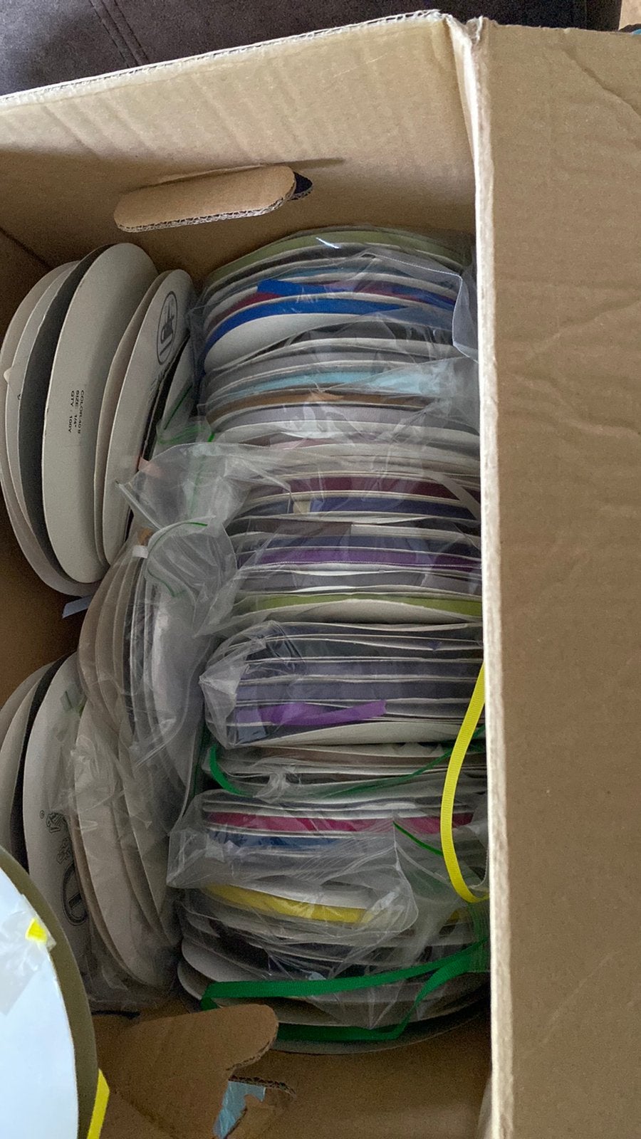 Vele meters satijn lint 6 mm grote restpartij, Ophalen, Zo goed als nieuw, Overige materialen, Knutselmateriaal