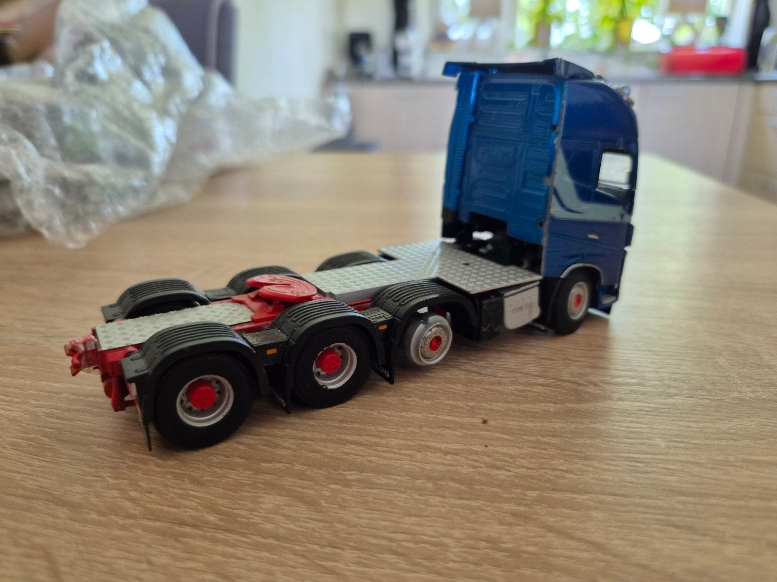 Volvo zwaar transport truck, Hobby en Vrije tijd, Modelauto's | 1:50, Tekno, Zo goed als nieuw, Tekno, Bus of Vrachtwagen
