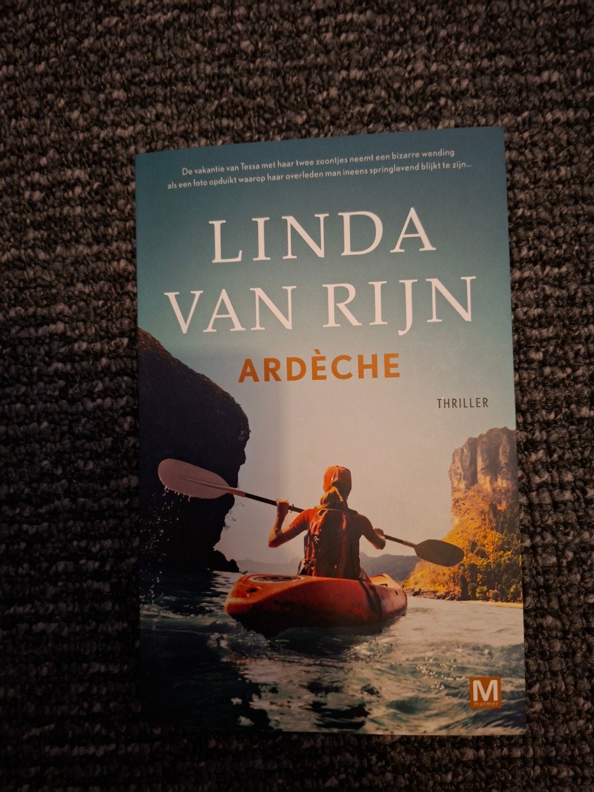 Linda van Rijn - Ardèche (Thriller) - Nieuw, Linda van Rijn, Nieuw, Ophalen of Verzenden, Nederland
