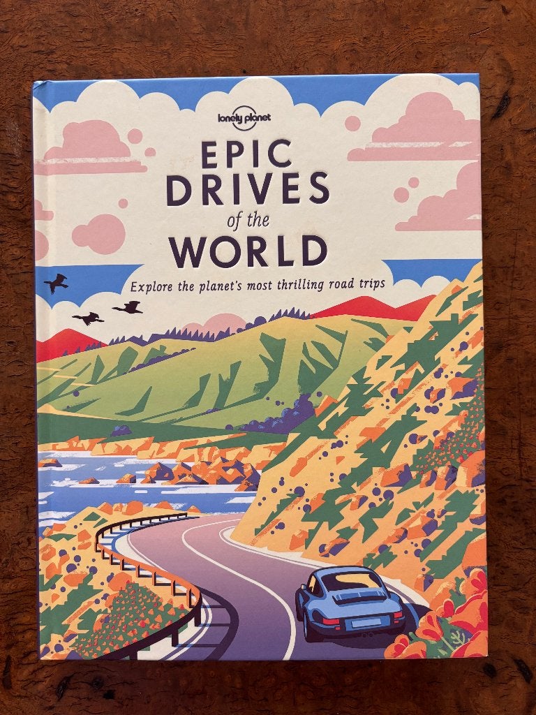 Boek; Lonely Planet Epic Drives of the World. Hardcover., Boeken, Overige merken, Europa, Ophalen of Verzenden, Zo goed als nieuw
