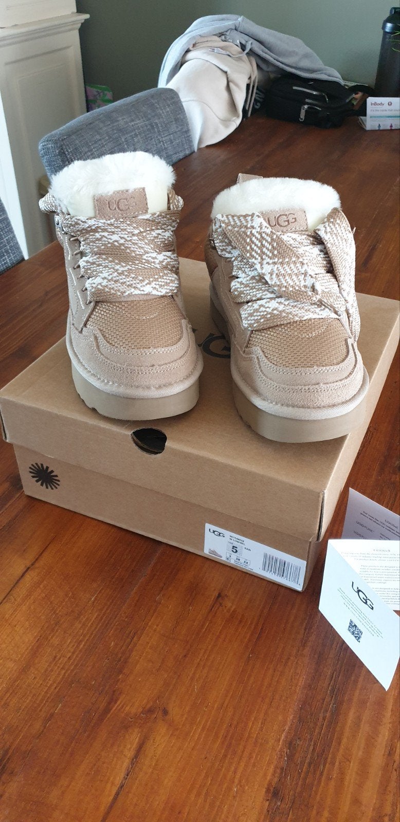 Uggs, Ophalen of Verzenden, Nieuw, Meisje