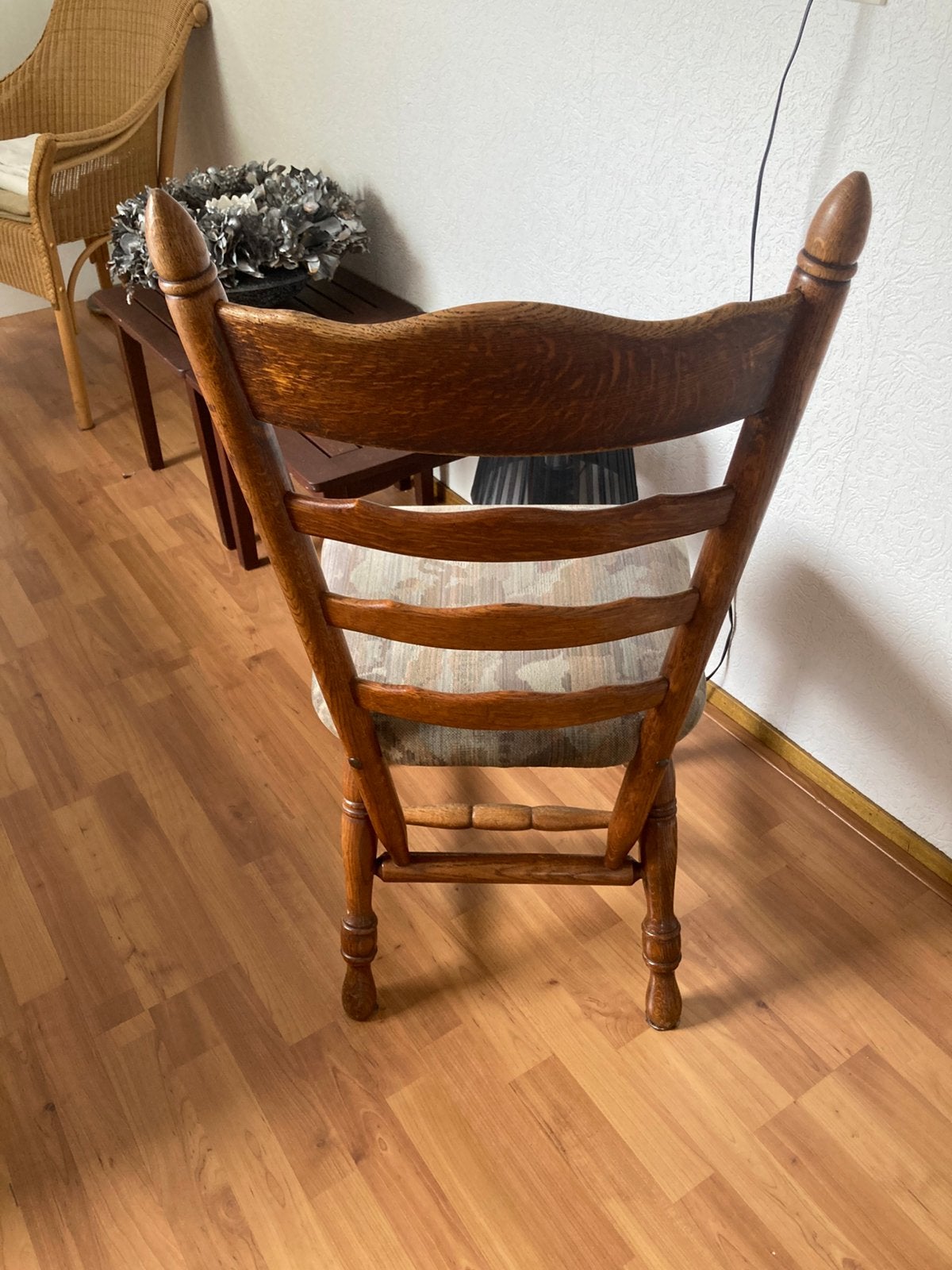 Landelijke eetkamerstoelen, Huis en Inrichting, Stoelen, Ophalen, Gebruikt, Bruin, Klasiek