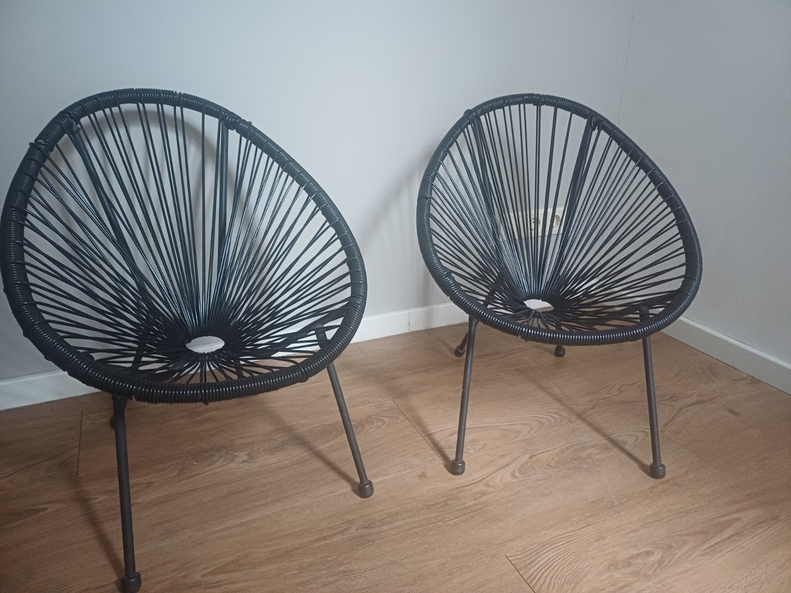 Set van 2 zwarte draadstoelen Jysk, Ophalen, Gebruikt, Twee, Zwart