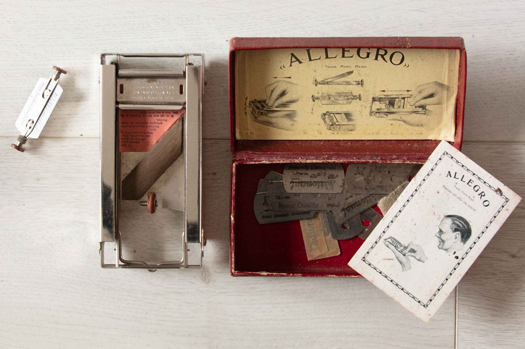 (nr.243) Allegro scheermesjeslijpapparaat, Antiek en Kunst, Ophalen of Verzenden