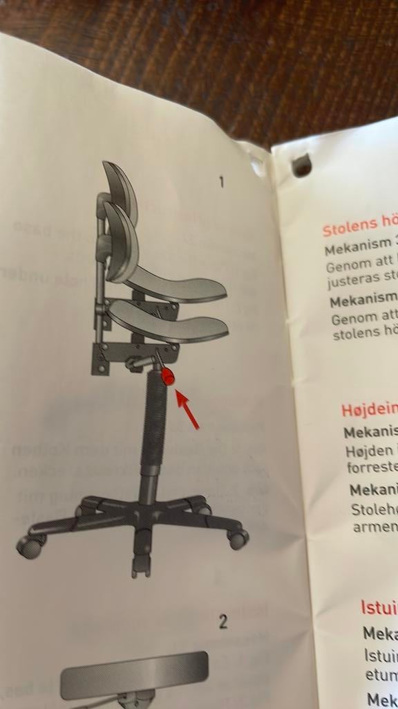 RH werkplaats stoel/kruk, Huis en Inrichting, Bureaustoelen, Zo goed als nieuw, Bureaukruk, Zwart, Ophalen