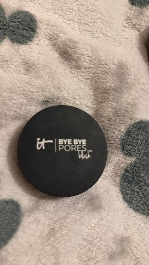 It cosmetics blush warm peach, Ophalen of Verzenden, Zo goed als nieuw, Roze, Wangen