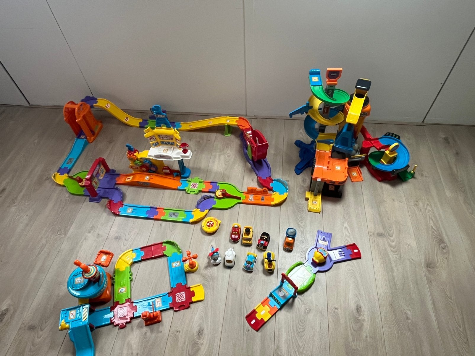 Verschillende VTECH toet toet sets, Ophalen of Verzenden, Zo goed als nieuw, 2 tot 4 jaar