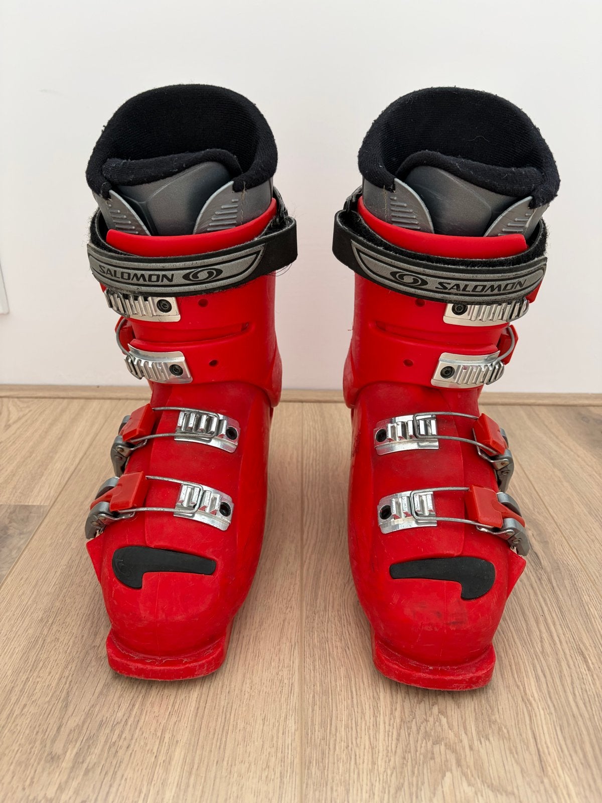 Skischoenen Salomon - 285mm (maat 38), Sport en Fitness, Ophalen, 160 tot 180 cm, Gebruikt, Schoenen