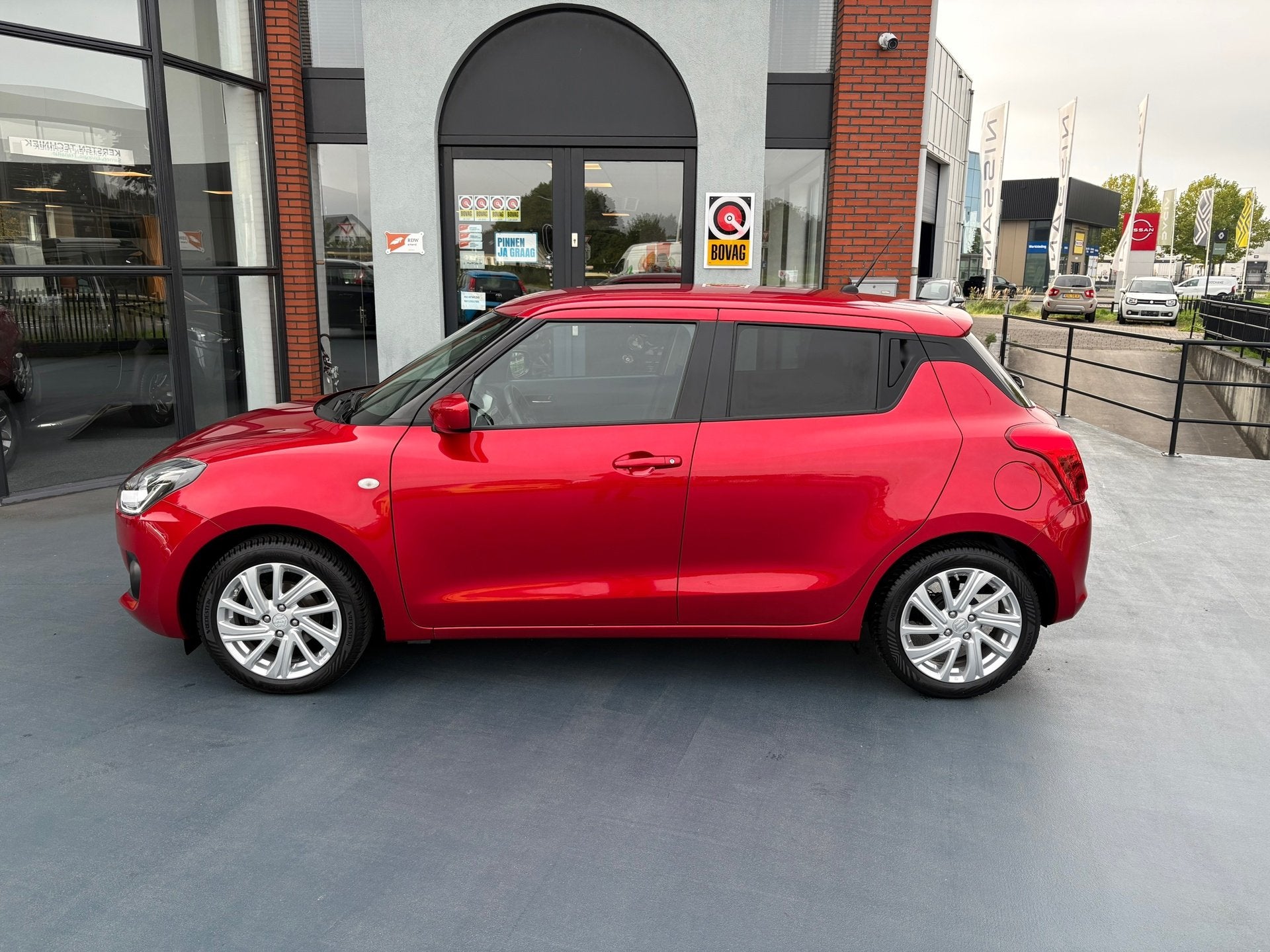 Suzuki SWIFT 1.2 Select Smart Hybrid AUTOMAAT LMV, Auto's, Gebruikt, Euro 6, 4 cilinders, 400 kg
