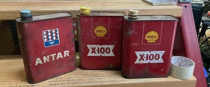 Verzameling olieblikken shell, Ophalen, Zo goed als nieuw