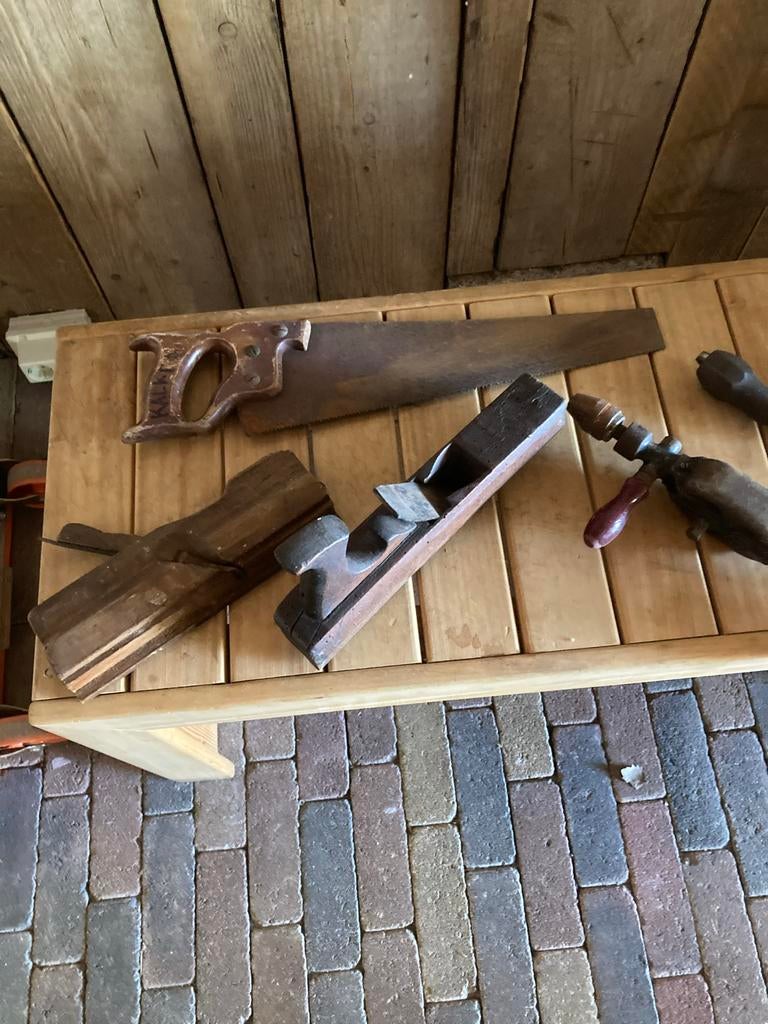 7 stuks vintage gereedschap: zaag, schaven en boren, Ophalen
