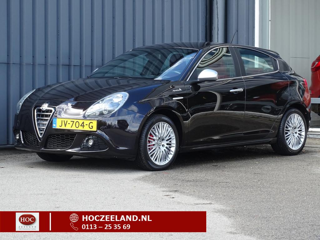 Alfa Romeo Giulietta 1.4 T Distinctive Leder | Navi | 18", Auto's, Alfa Romeo, Euro 5, Gebruikt, Zwart, 4 cilinders