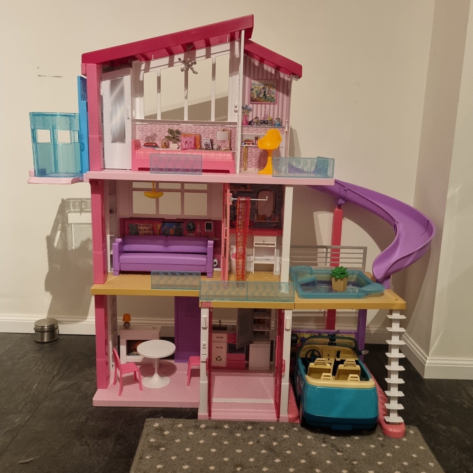 barbie droomhuis, Ophalen, Zo goed als nieuw, Toebehoren