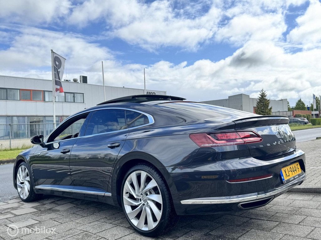 Volkswagen Arteon 1.5 TSI Business R|Pano Virtual Keyles NAP, Auto's, Volkswagen, Arteon, 1498 cc, Euro 6, 4 cilinders