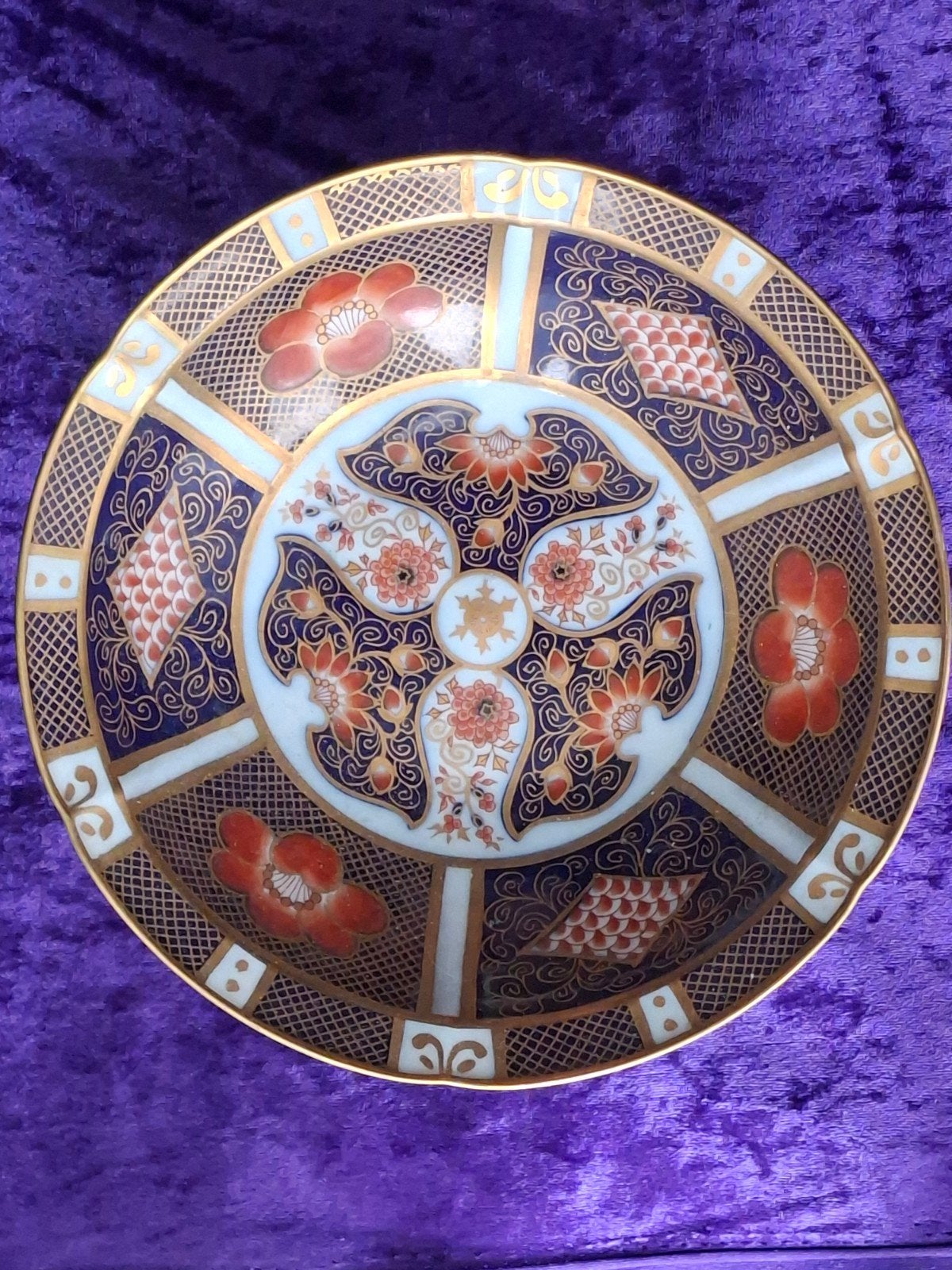 Prachtige Japanse Imari Schaal op Voet (Tazza) - Gesigneerd, Ophalen of Verzenden