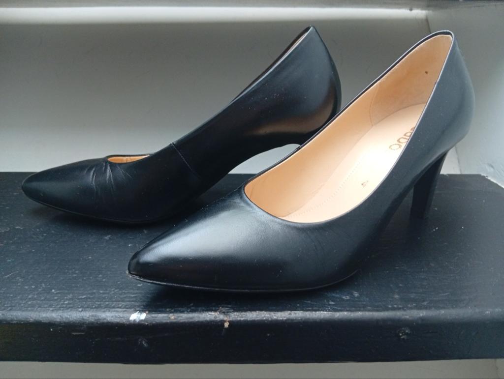 GABOR Zwarte Pumps mt 37, Kleding | Dames, Schoenen, Nieuw, Pumps, Zwart, Ophalen of Verzenden