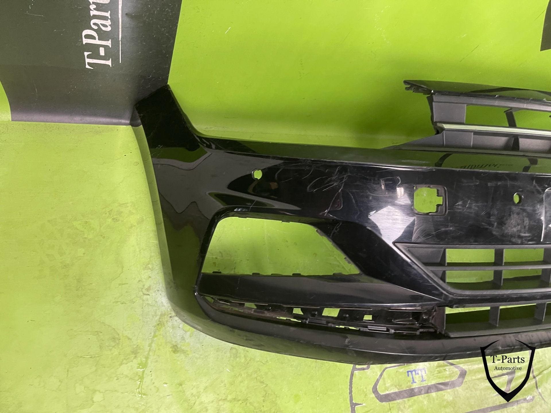 volkswagen polo 2G voorbumper bumper grille rooster, Info@fabrikant.eu, Volkswagen, Ophalen of Verzenden, Bumper