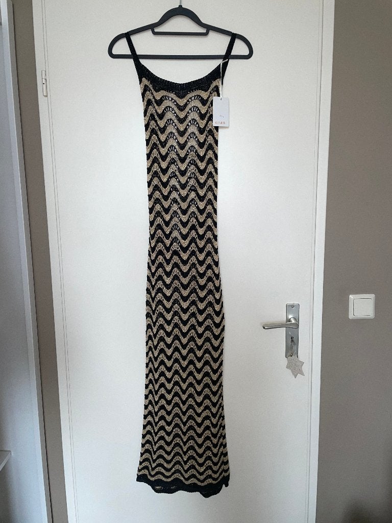 goud zwarte gebreide glitter shine zomer jurk dress mt M, Maat 38/40 (M), Boetiek, Zwart, Ophalen of Verzenden
