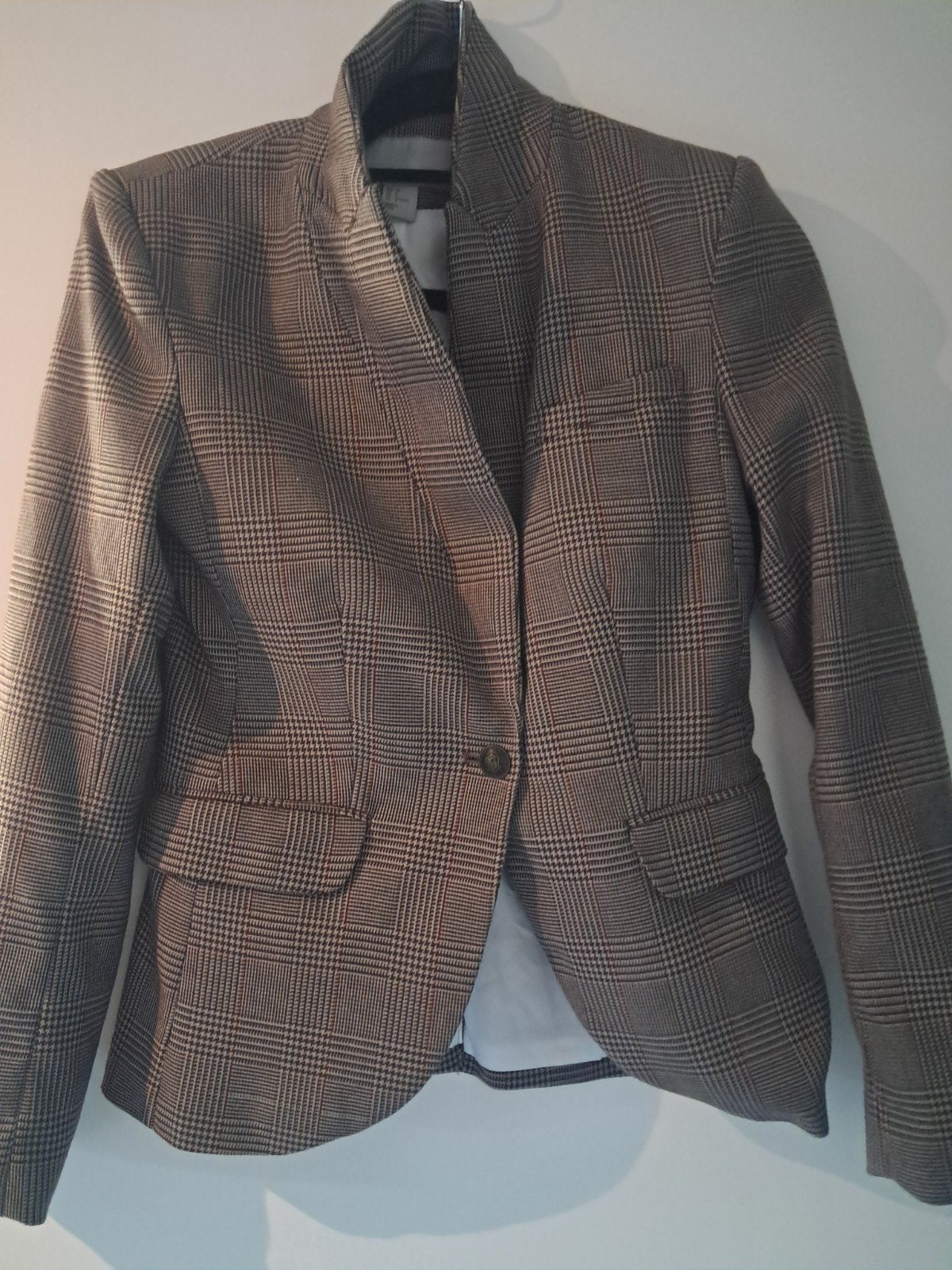 nieuwe blazer maat 36, Kleding | Dames, Jasjes, Kostuums en Pakken, Ophalen of Verzenden, Nieuw