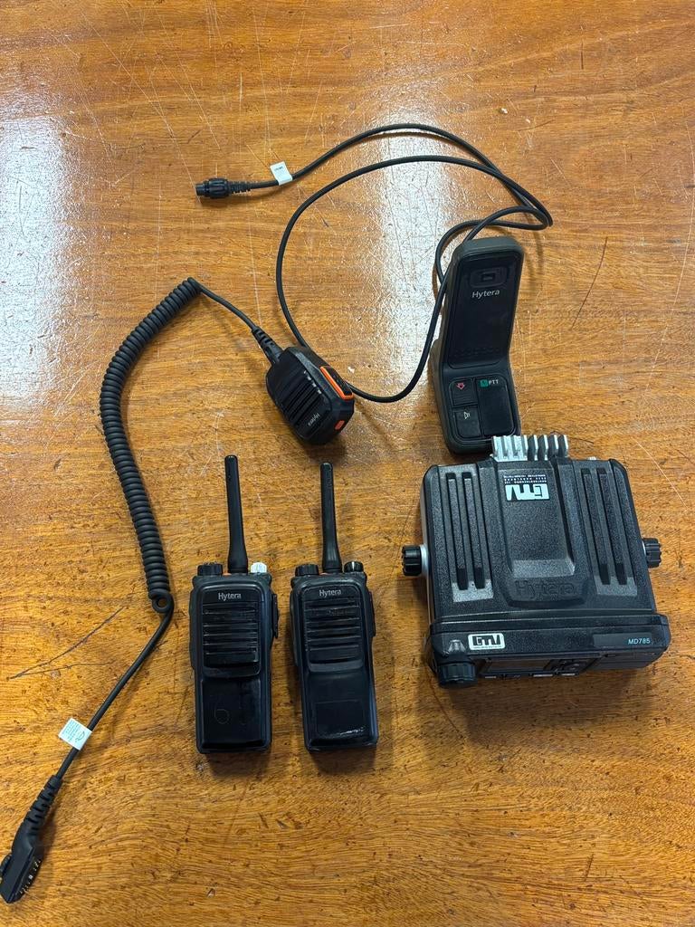 Super hytera deal, 5 tot 15 km, Ophalen of Verzenden, Zo goed als nieuw, Portofoon of Walkie-talkie